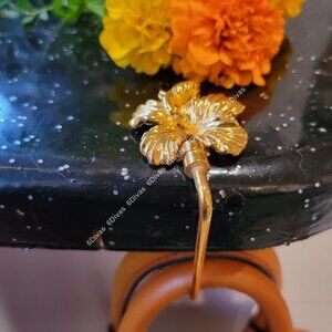 Gold Plated Hibiscus Flower Handbag Hook or Handbag Table Holder